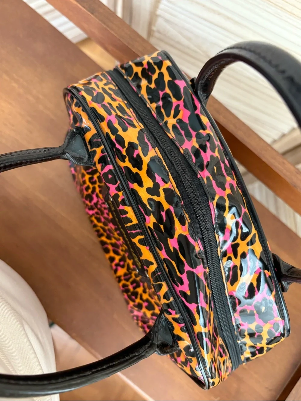 VTG Y2K Betseyville by Betsey Johnson Cheetah Leopard Makeup Toiletry Bag